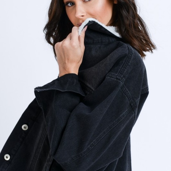 ⭐️ END OF WINTER SALE BLACK SHERPA DENIM JACKET - Picture 7 of 8